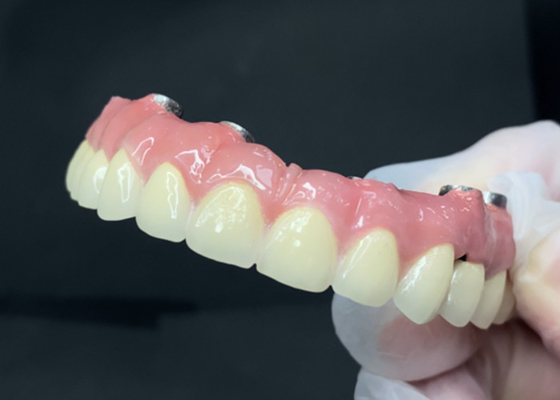 satın al Temizlenmesi kolay titanyum abutment ve zirkonya taçlı dayanıklı diş implantları online manufacture